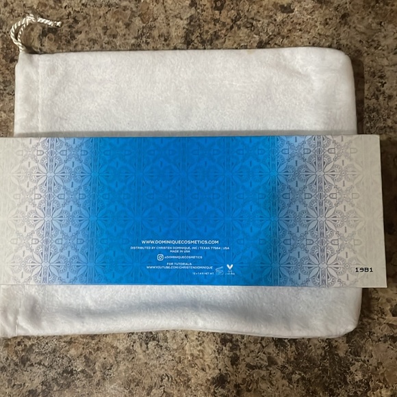 Dominique Cosmetics Rustic Glam Eyeshadow Palette Foils Flecks Authentic NWOB - Picture 8 of 9